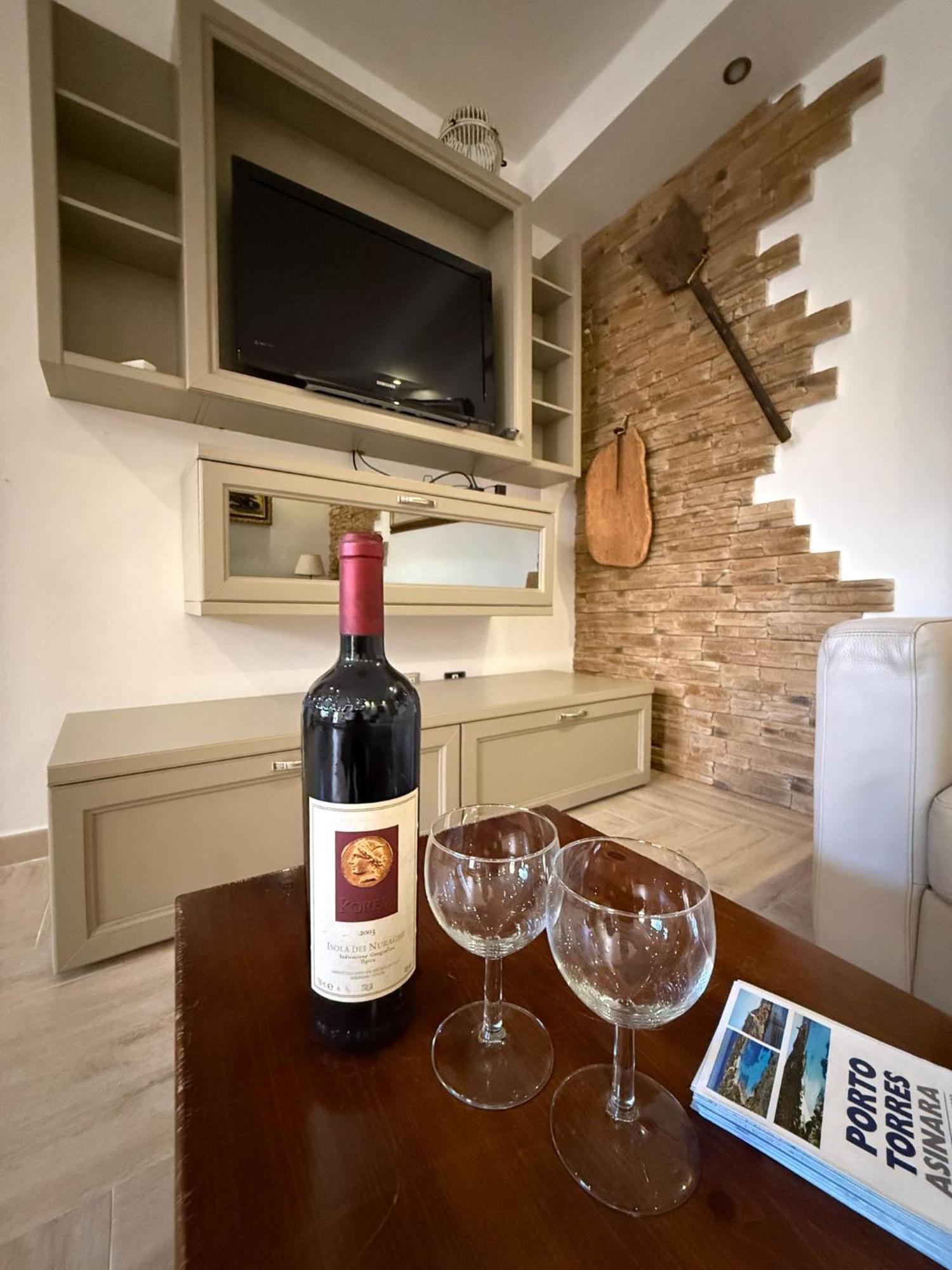 The Refuge Apartment Porto Torres Extérieur photo